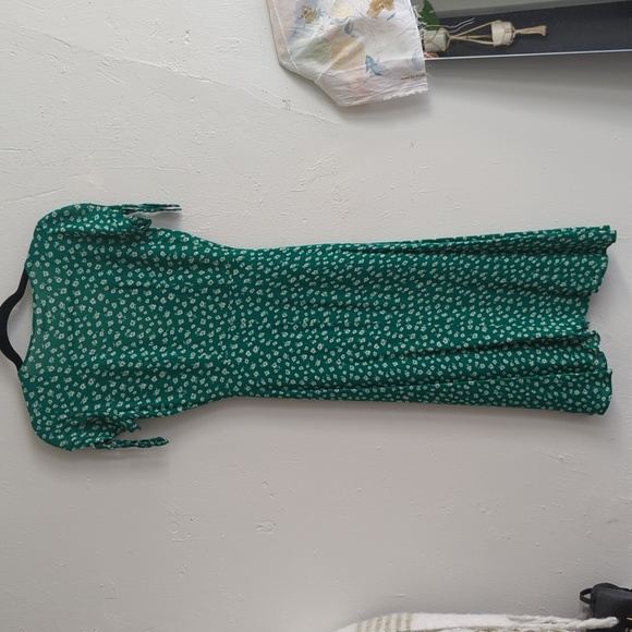 Reformation Rosalinda Dress - Picture 2 of 7